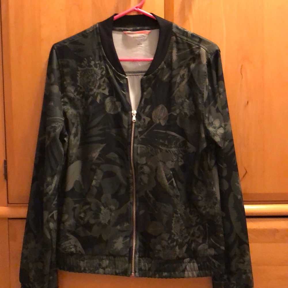Old Navy NWOT tropical print bomber jacket